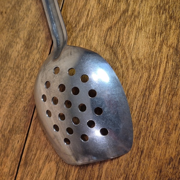 RICHCRAFT Long Stainless Steel Perforated Slotted Spoon - Picture 5 of 11